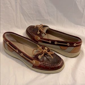 Sperry boat shoe
